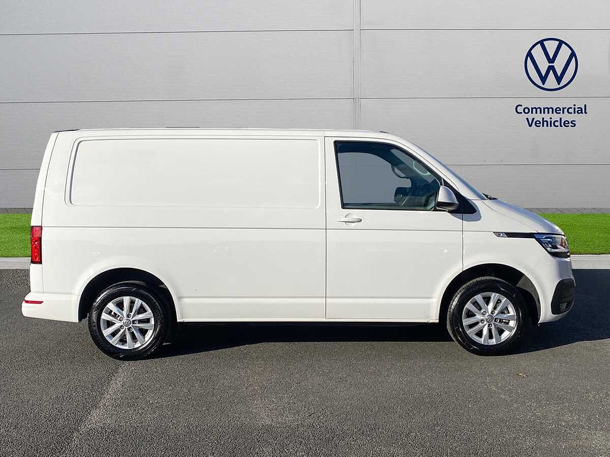 Volkswagen Transporter 2.0TDI 110ps T28 Highline BMT SWB PV